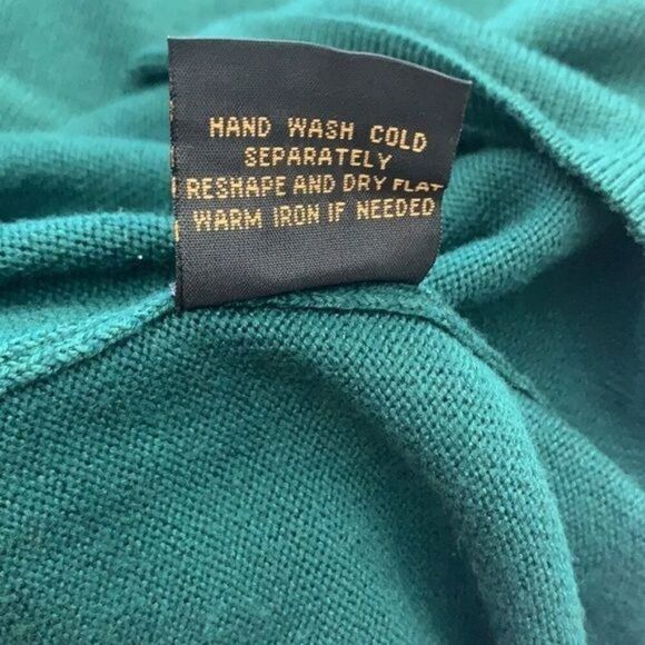 Iman Green Long Sleeve Gold Button Shoulder Women Sweater Size M - Picture 9 of 10